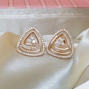 Diamond Ear Studs in 18K Rose Gold, Giri Collections