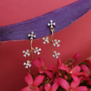 Diamond Floral Earrings in 18K Gold, Giri Collections