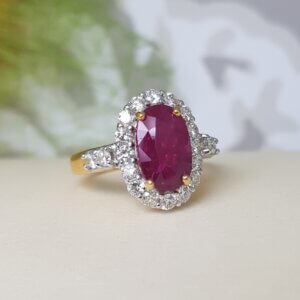 Ruby and Diamond Ring in 18K Gold, Giri Collections
